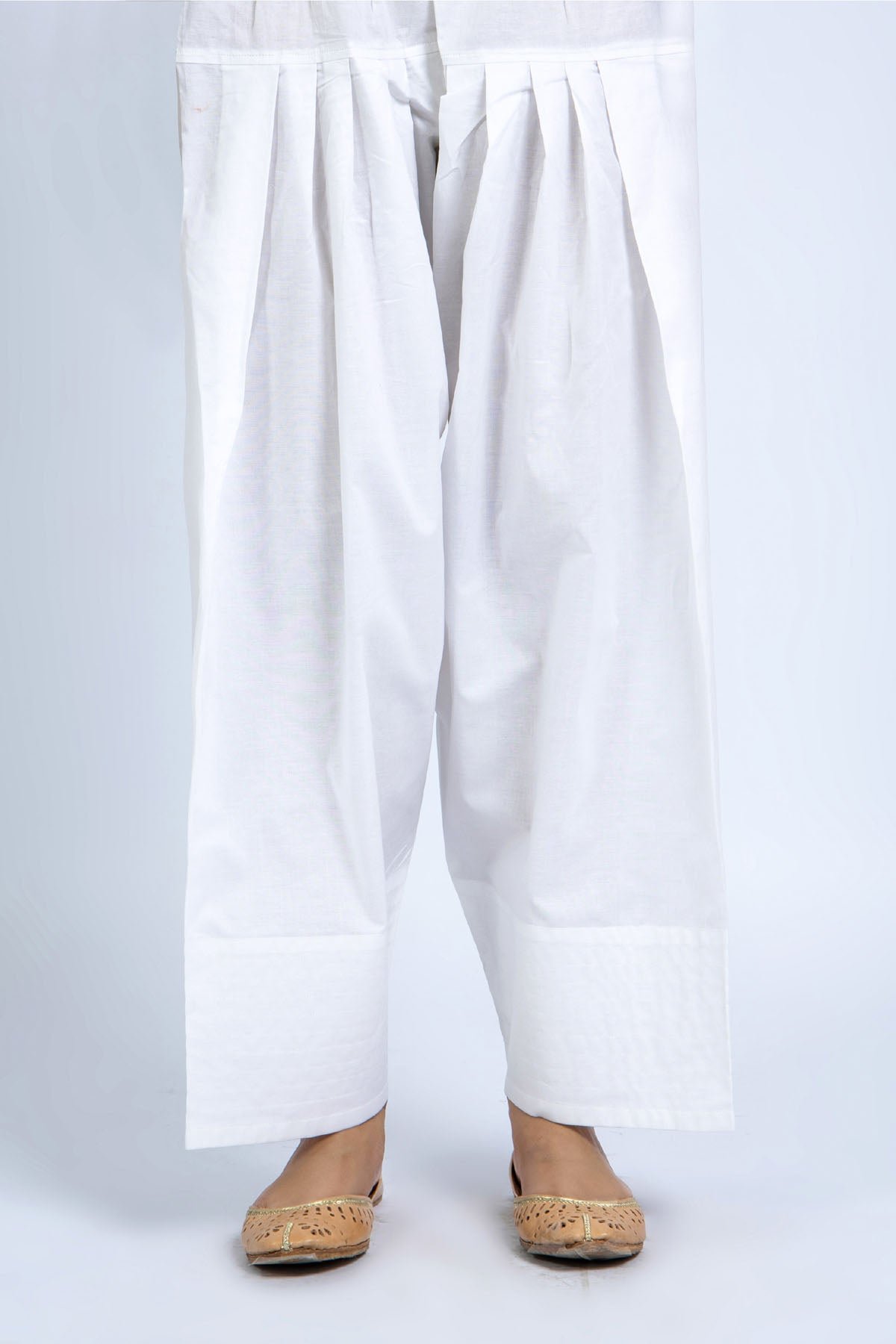 EMBROIDERED CAMBRIC FARSHI SHALWAR