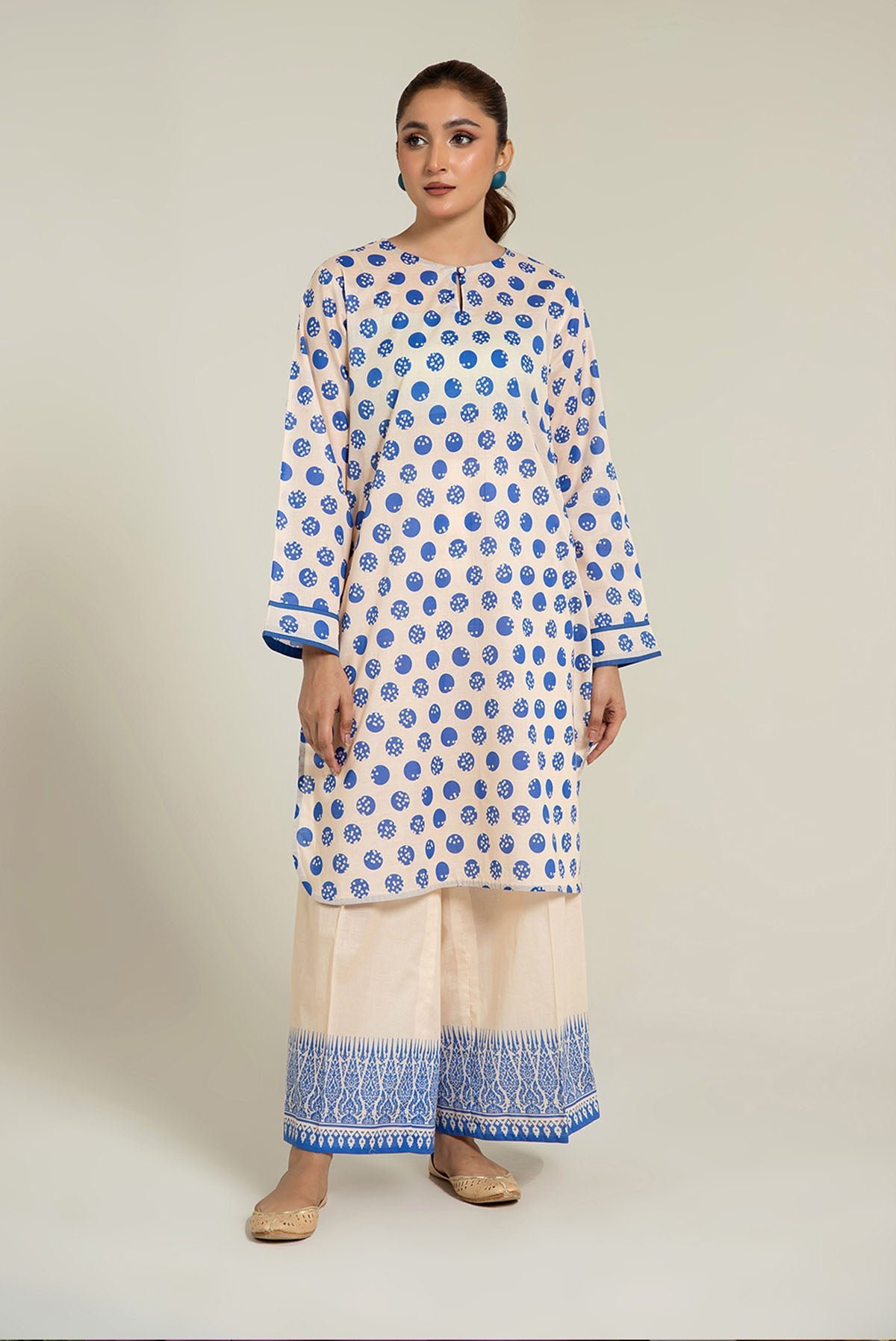 PRET PRINTED LAWN 2 PCS