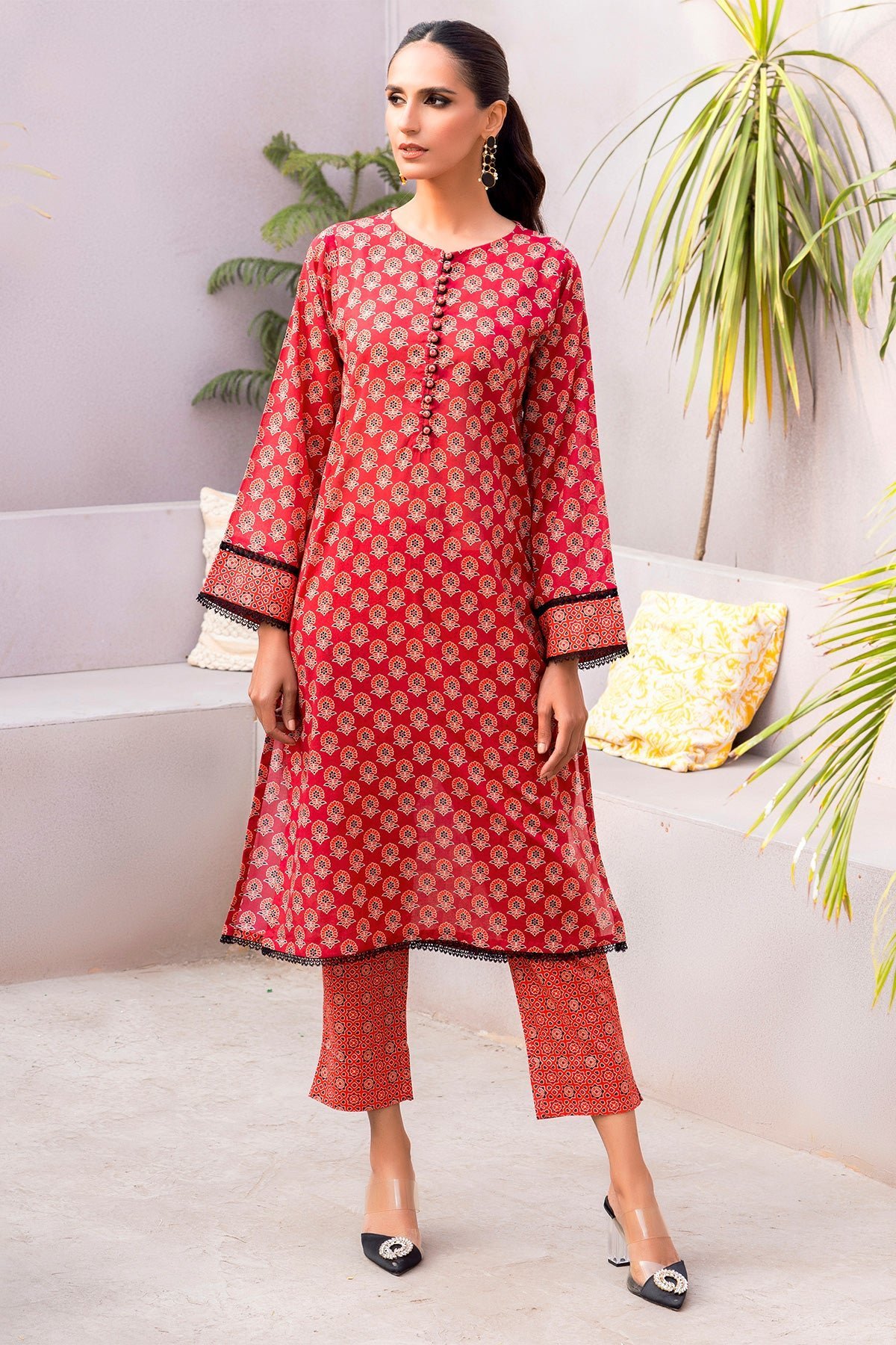 PRET PRINTED LAWN 2 PCS