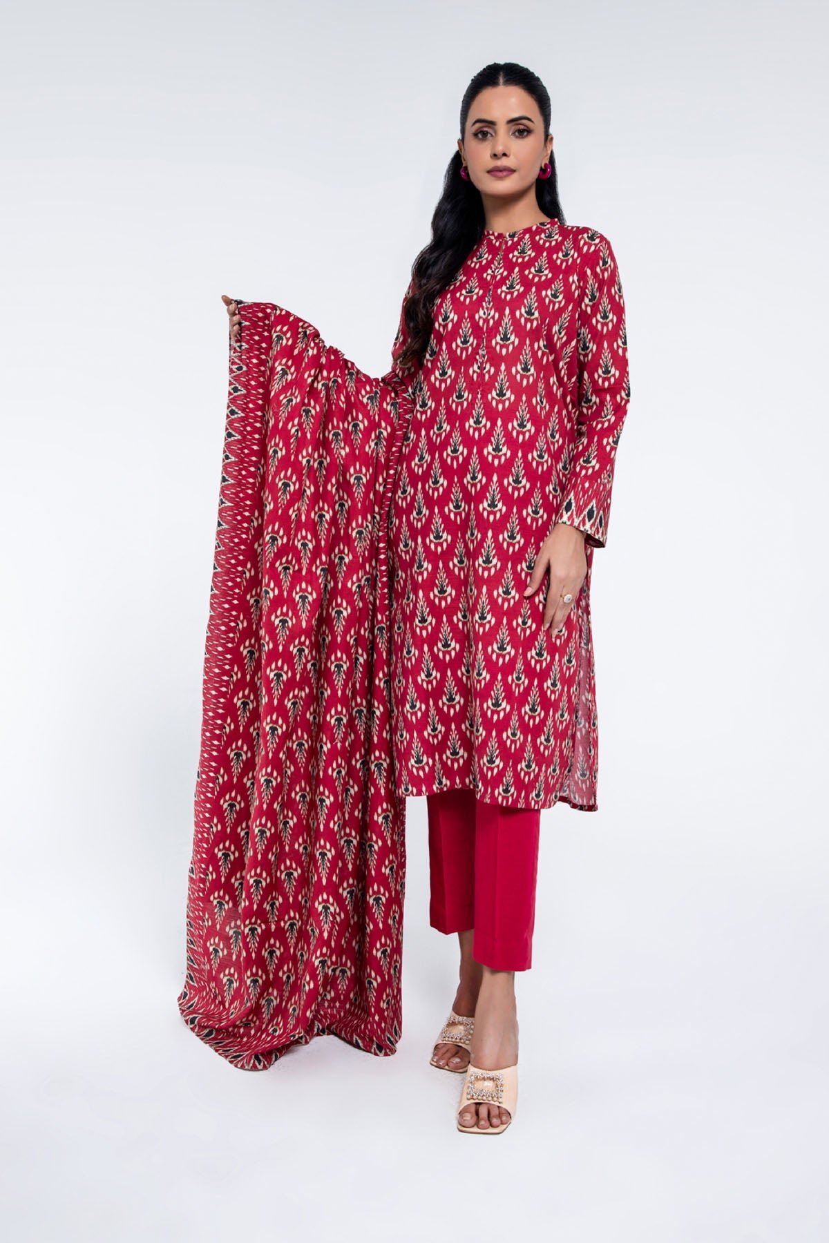 PRET PRINTED SLUB KHADDAR 3 PCS