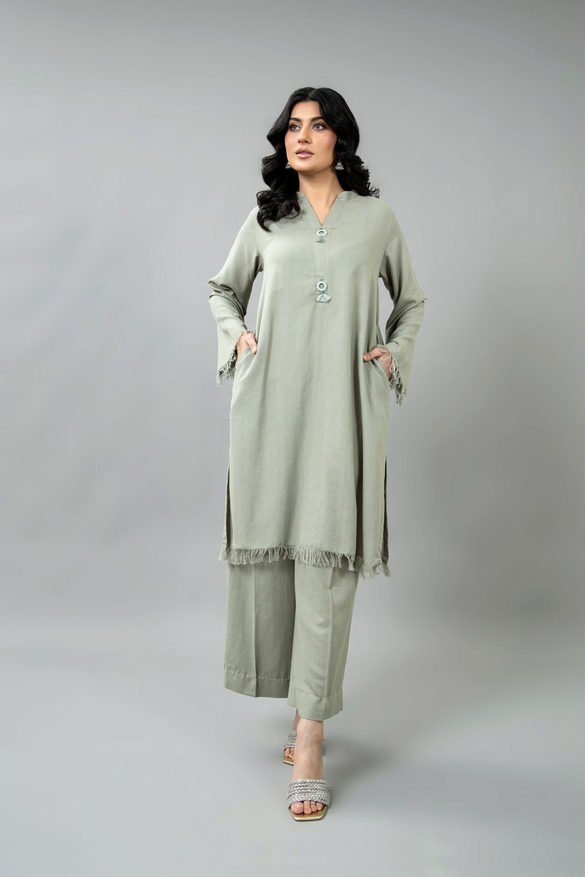 PRET SOLID KARANDI LAWN 2 PCS